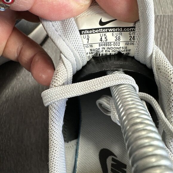 Nike Air Max Thea JCRD Pure Platinum Black Wolf Grey Shoes Womens Size US 7 Camo - Picture 11 of 11